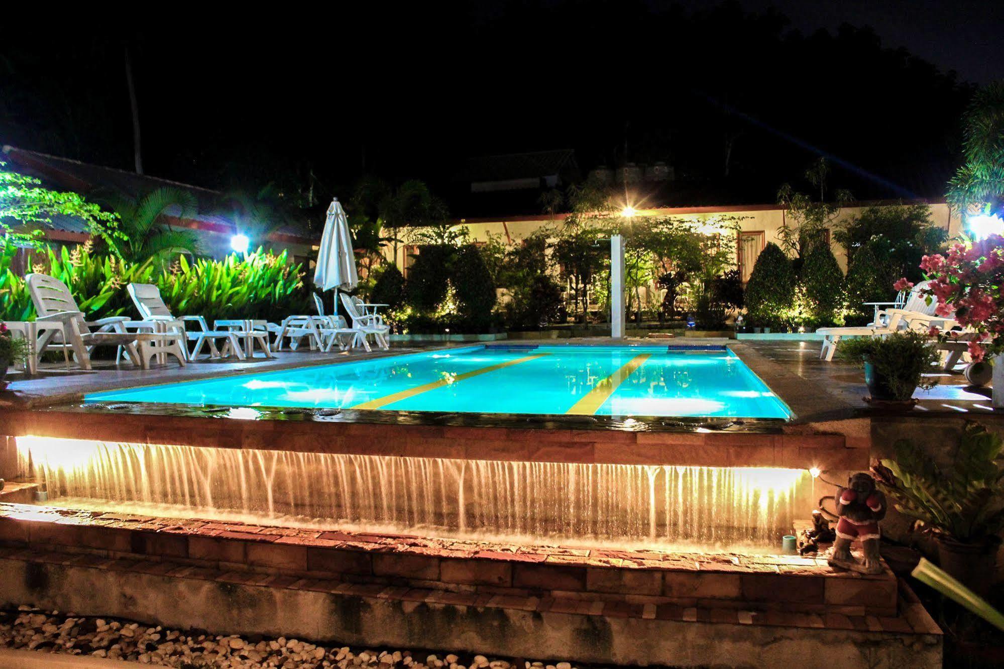 Phuket Muay Thai House Chalong Dış mekan fotoğraf
